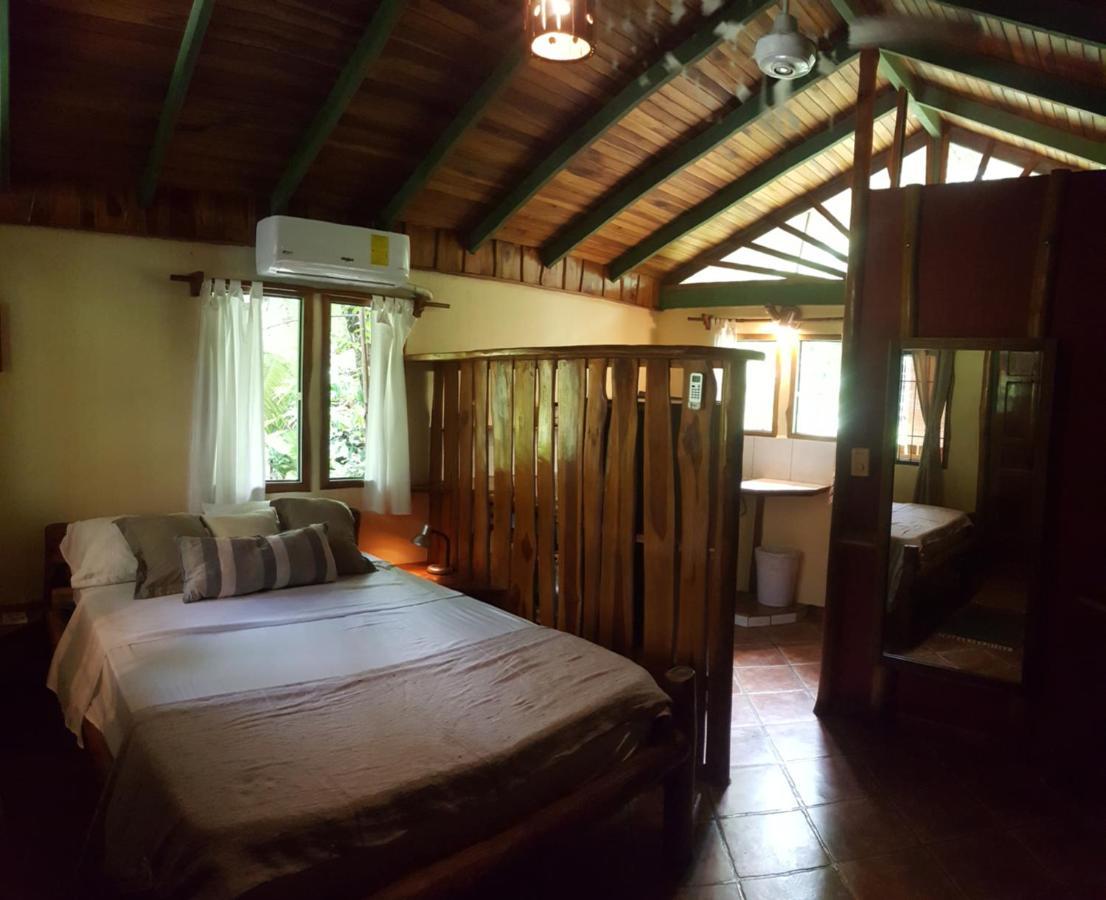 Pachamama Lodge Playa Santa Teresa  Стая снимка